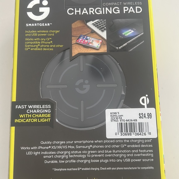 New in box compact wireless charging pad - Picture 4 of 4